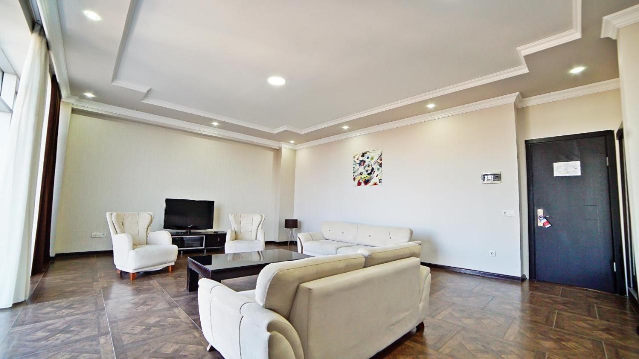 Mardi Plaza Hotel Batumi Exteriér fotografie